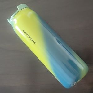 Water bottle Starbucks